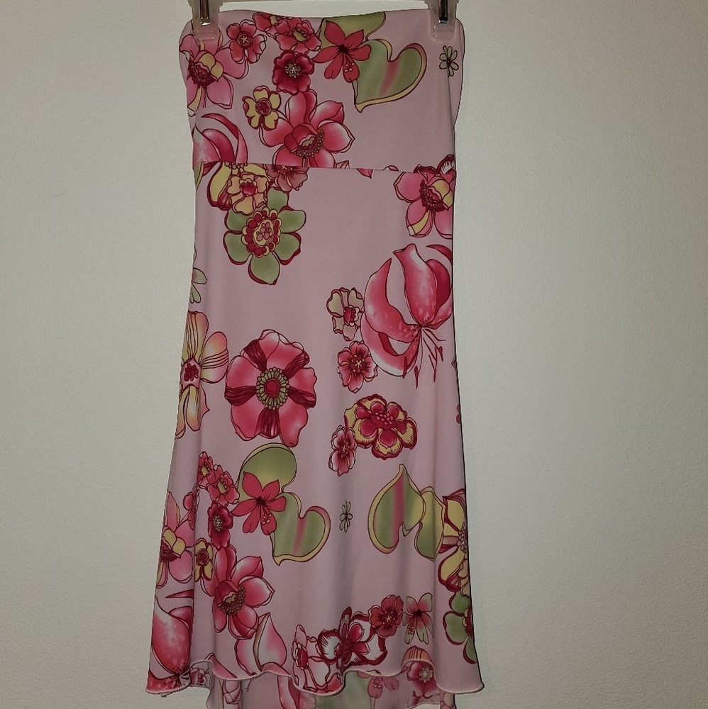 Pink Strapless Dress With Flowers, backless